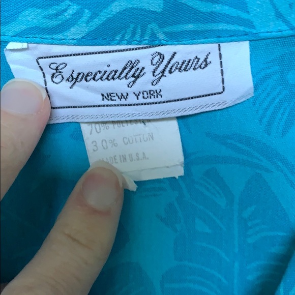 SOLD❗️VINTAGE- blue Hawaiian dress size small - Picture 4 of 8